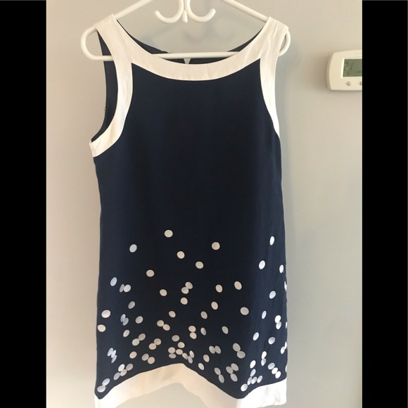 Dresses & Skirts - Beautiful navy dress